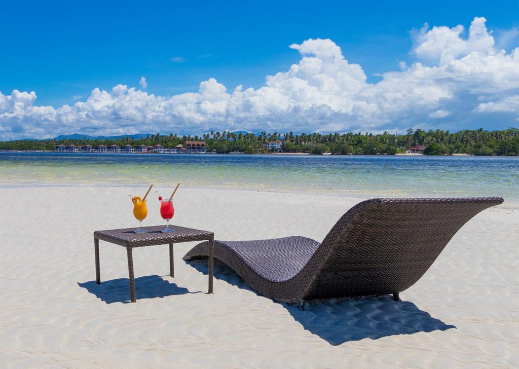 beach with cocktails