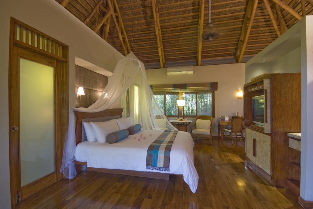Bedroom at Eskaya Beach Resort and Spa